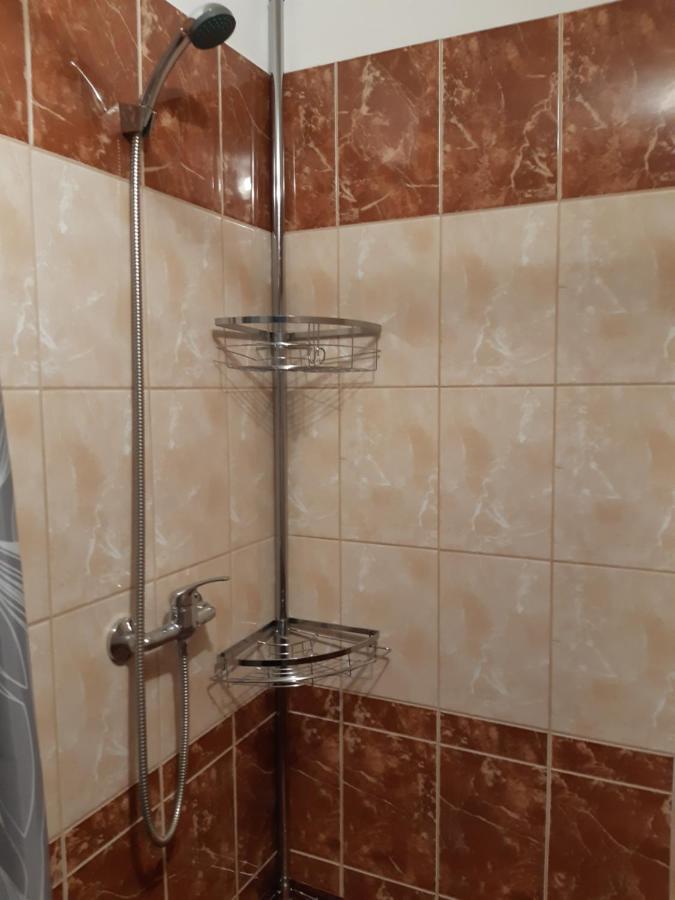 Apartament Helga Apartman Makó Zewnętrze zdjęcie